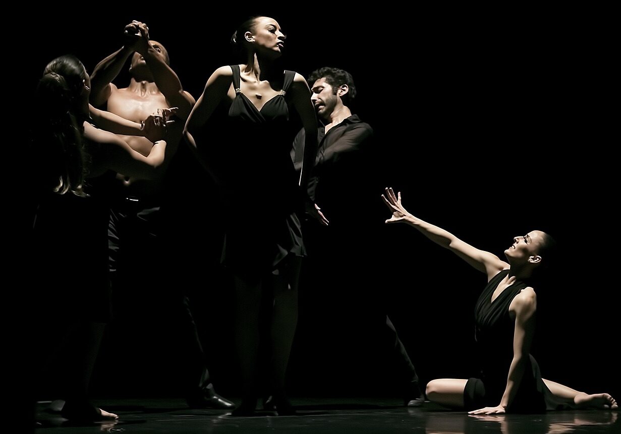 clarencealford-dance-5321562_1280