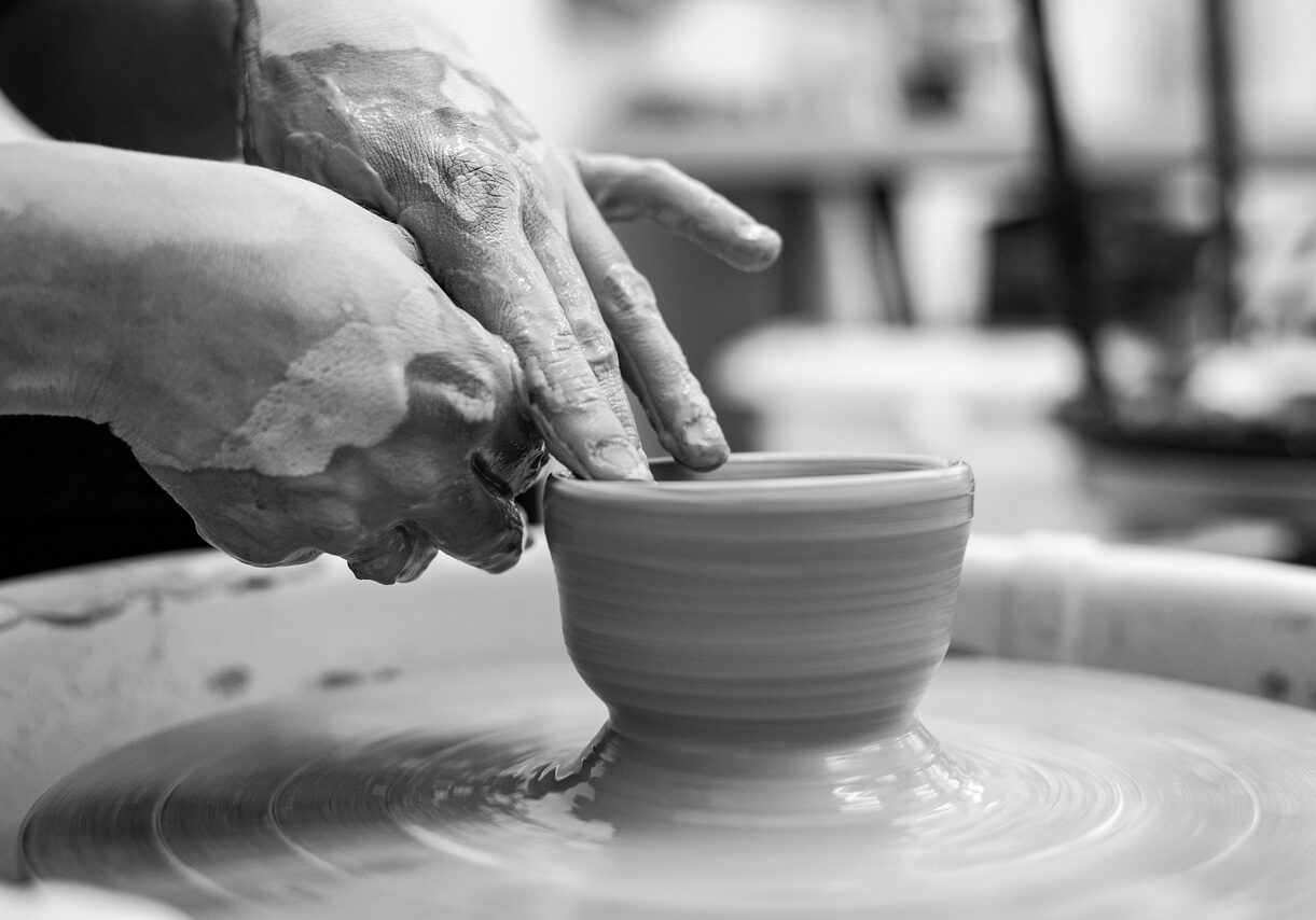 ottawagraphics-pottery-4618917_1280